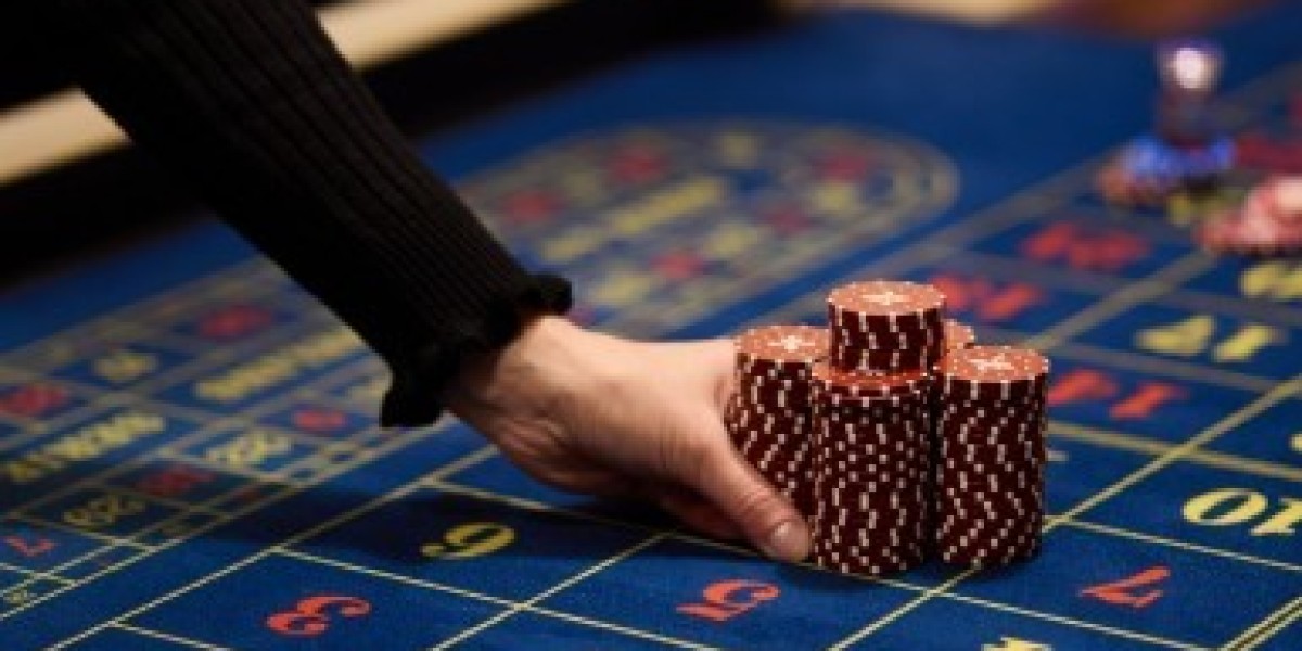 "The Shifting Dynamics of Affiliate Marketing in Online Casinos: Strategies and Trends for Maximizing Player Acquis