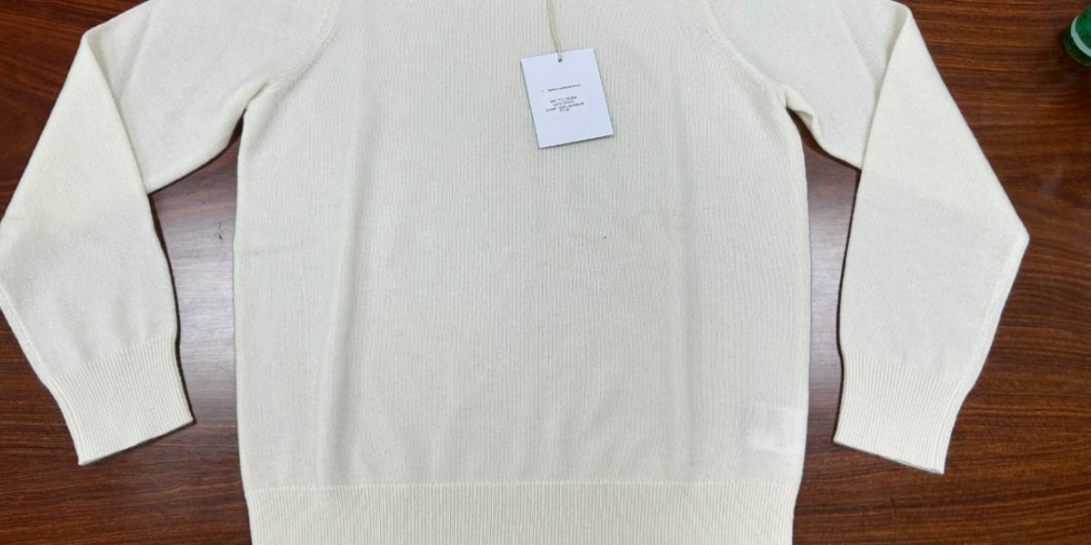 Preventing Pilling in Custom Knitwear: A Manufacturer's Guide