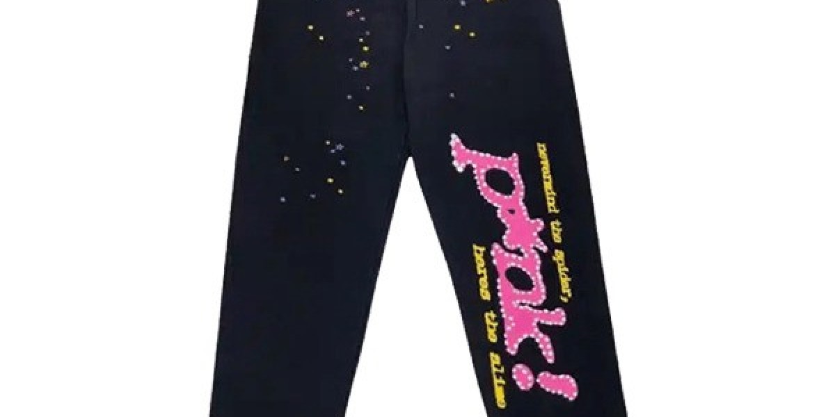 Sp5der Sweatpants: Everyday Streetwear Crafted for Comfort Without Compromise