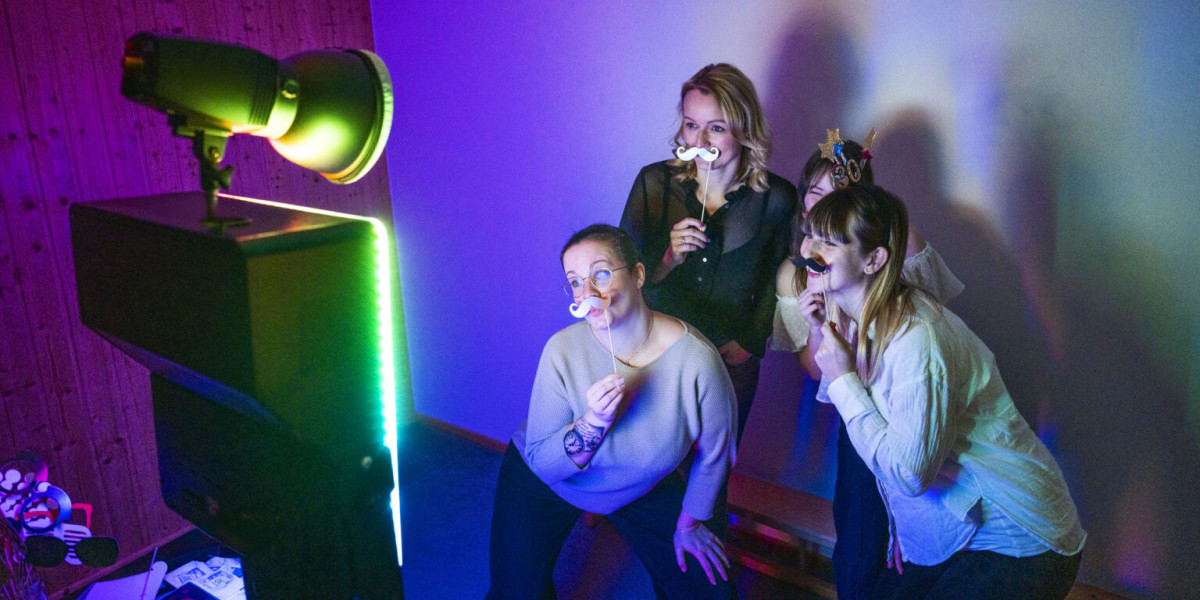 Photobooth mieten Oberösterreich – Premium-Fotobox für unvergessliche Events