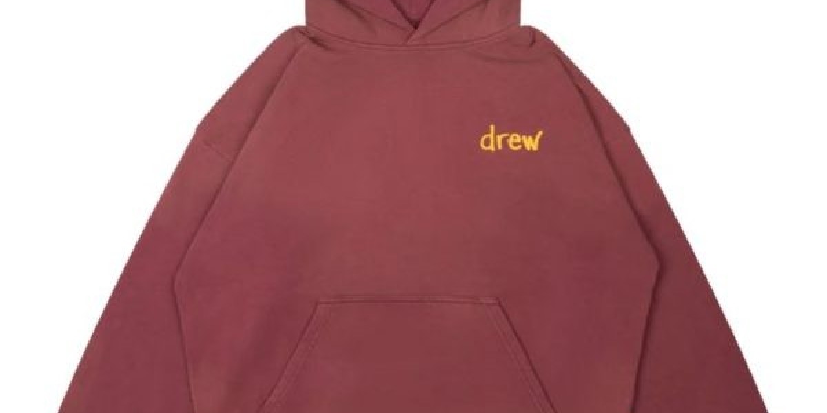 Drew House Streetwear Ideas for a Modern University Wardrobe
