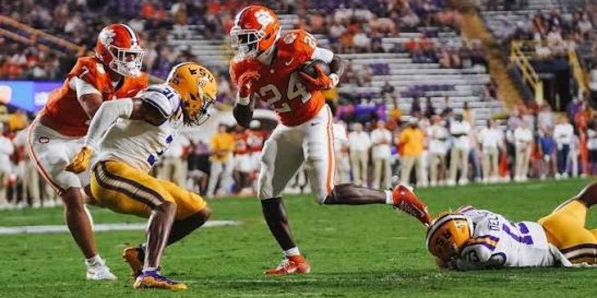 Clemson HC Dabo Swinney Praises OL Elyjah Thurmon: Moving towards Enjoy This Sport a Extended Time