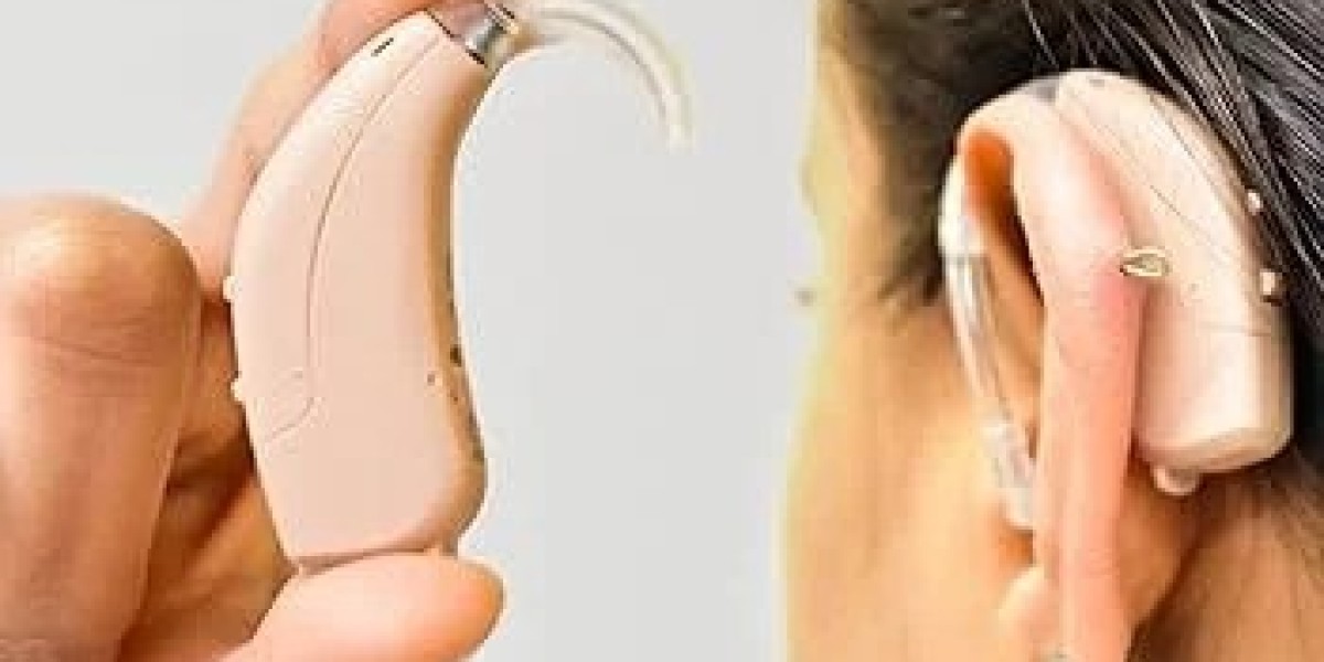 Why Background Noise Can Expose Hearing Loss Before Anything Else