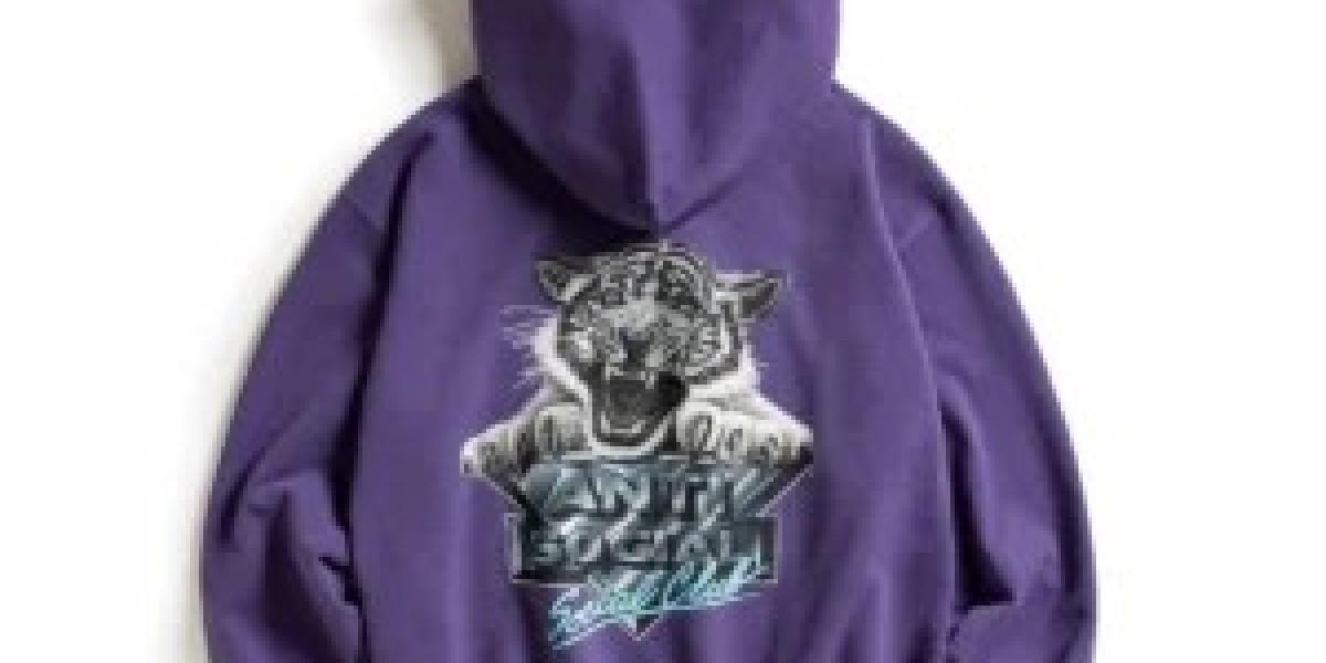 ASSC Airbrushed Hoodie – Black: A Bold Streetwear Essential