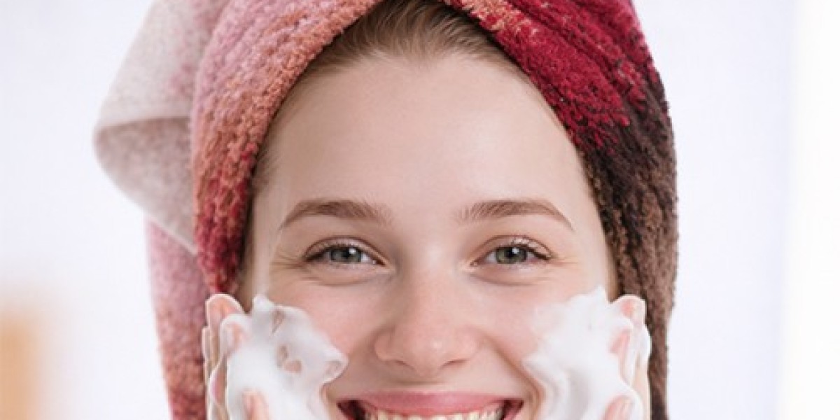 The Complete Guide to Choosing the Perfect Bath Towel: What Makes a Great Bath Towel and How to Find