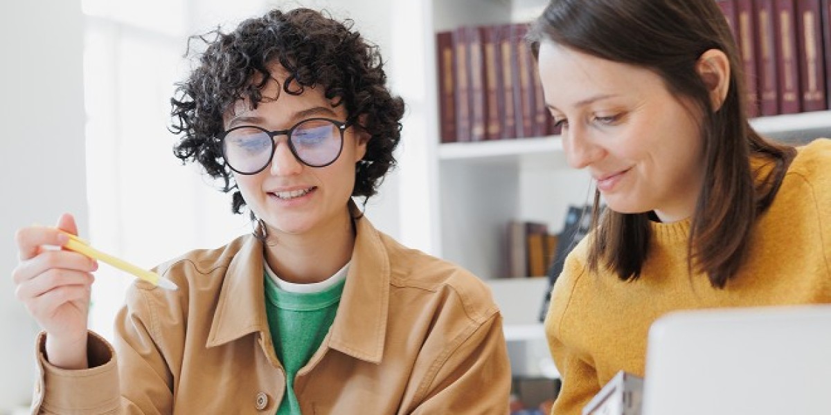 Academic Consulting Services In UAE: From Subject Choice to University Entry