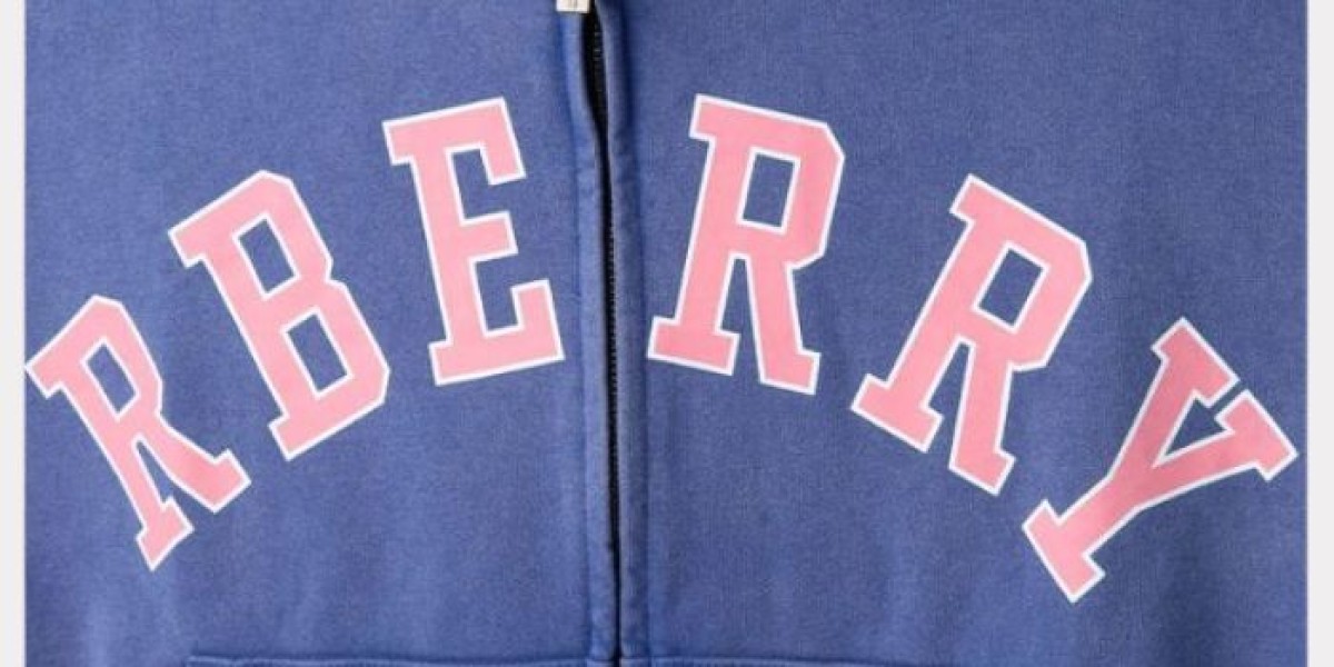 Raspberry Hills: Elevate Your Everyday Look with Modern Streetwear